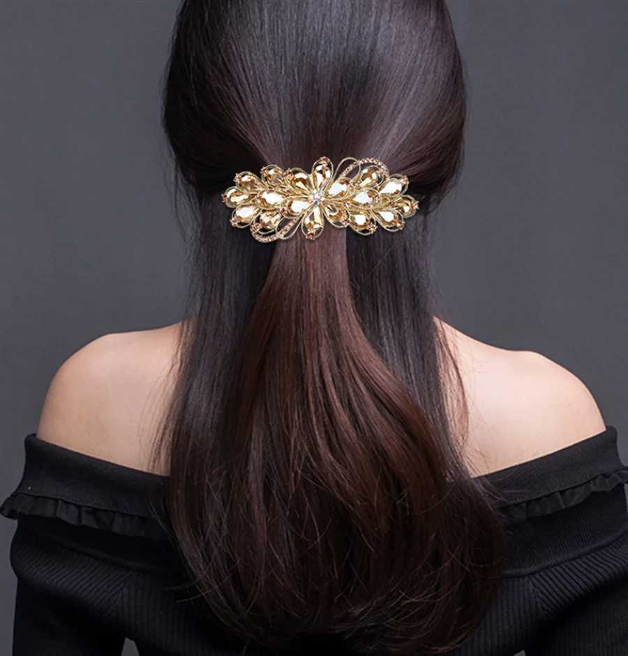 Korean Retro Crystal Flower Spring Hair Clip Vintage Rhinestone Horizontal Clip Top Clip Elegant Mom Fashion Hair Accessories Z250605