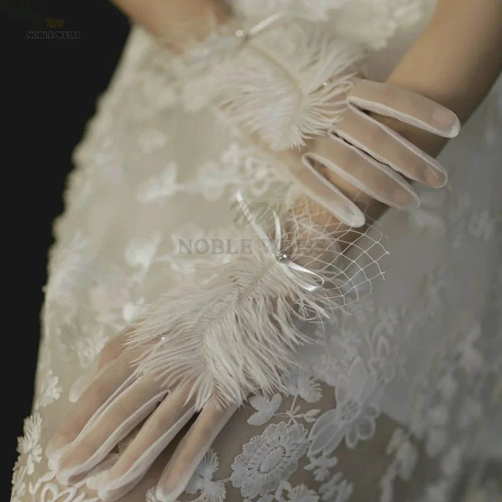 Women Wedding Bridal Short Gloves Full Finger See Through Feather Wrist Length Costume Prom Party Gloves Customized 250603