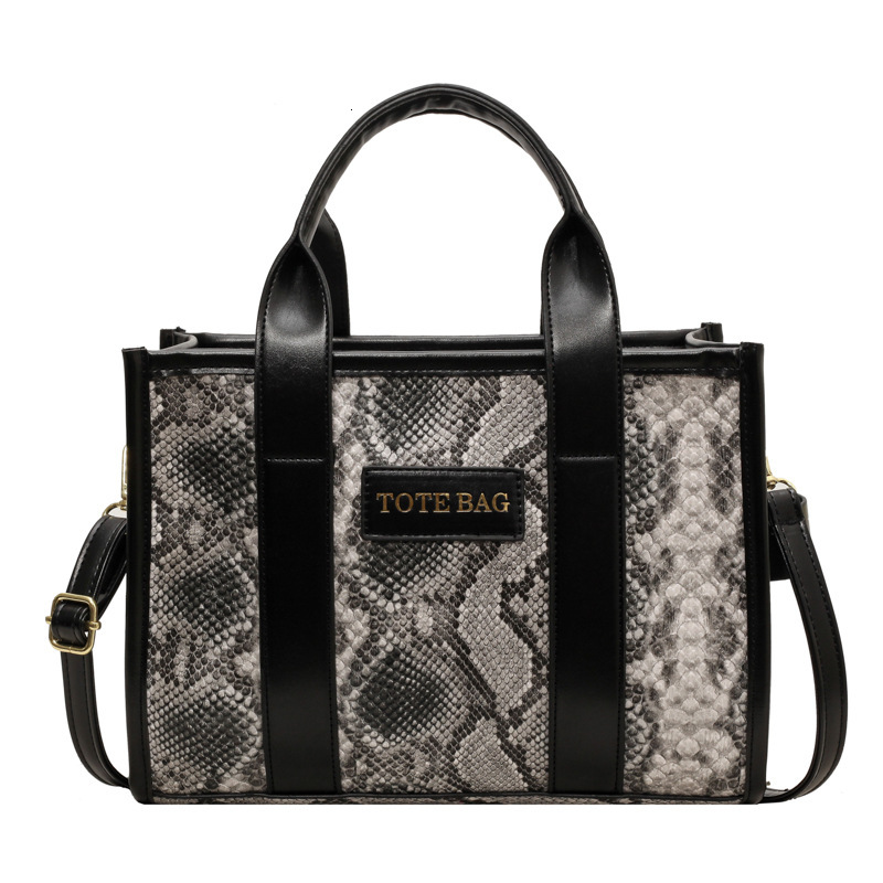 Free Shipping Designer Bag 2025 New Niche High-value Womens Shoulder With Contrasting Colors And Snake Skin Patterns Trendy Personality Simple Diagona