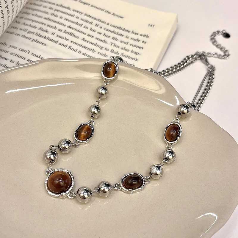 Vintage Maillard Y2K Pendant Necklaces for Women Punk Tiger Eye Stone Round Beads Tassel Necklace Clavicle Choker Jewelry Gifts Y250605