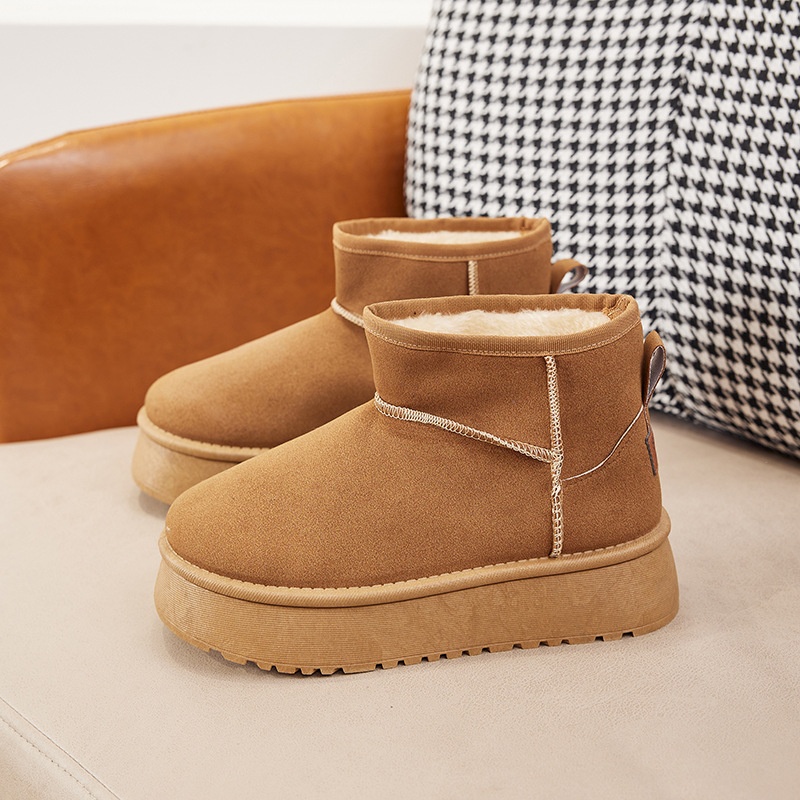 2025 free shipping autumn and winter new female designer thick sole fashionable thick sole height increasing snow boots anti slip short boots black br