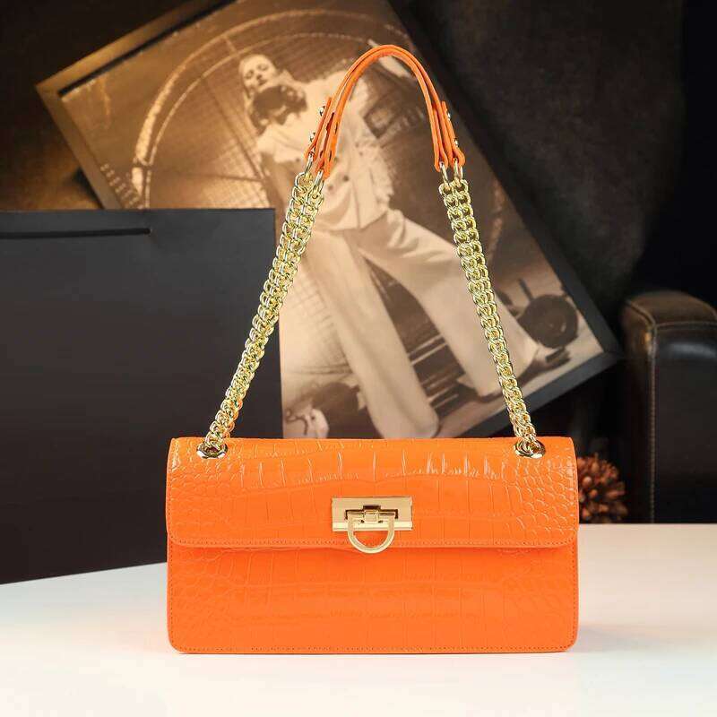 2025 New Fashion Leather Women Handbags Crocodile Pattern Small Chain Shoulder Crossbody Bag Design Underarm Bags