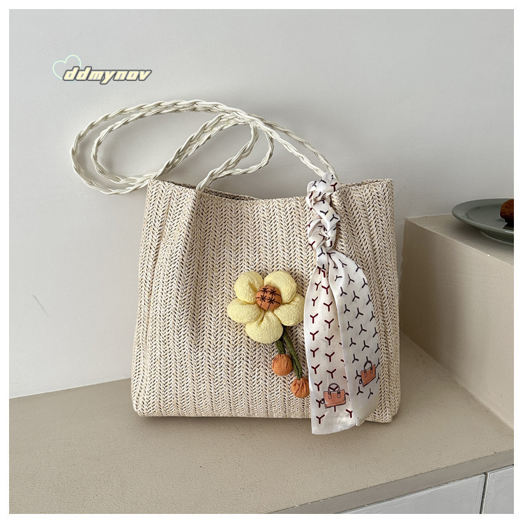 Niche Woven Bucket 2024 New Model Class and Commute, Large Capacity Vacation Shoulder Straw Bag for Women ddmynov