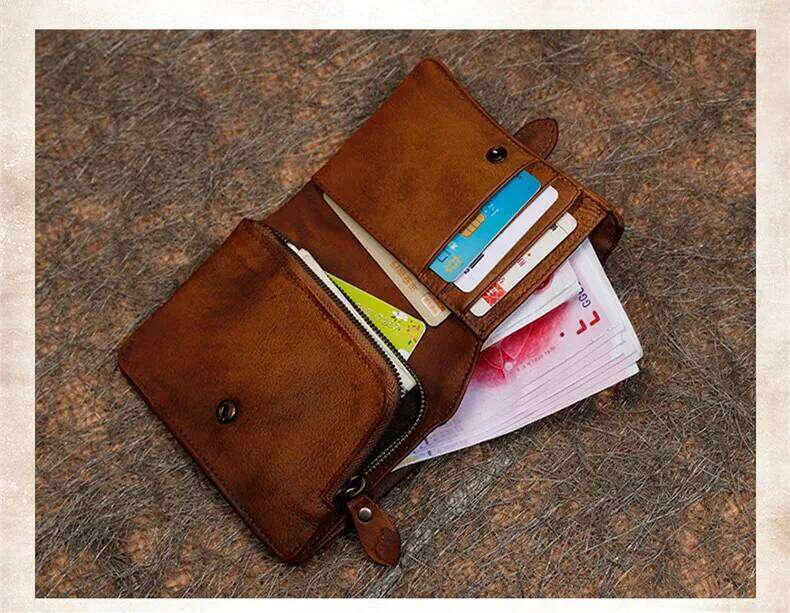 Genuine Women Short Wallet Folding Handmade Female Mini Coin Purse Card Holder Retro Leather Small Wallets 2025 New