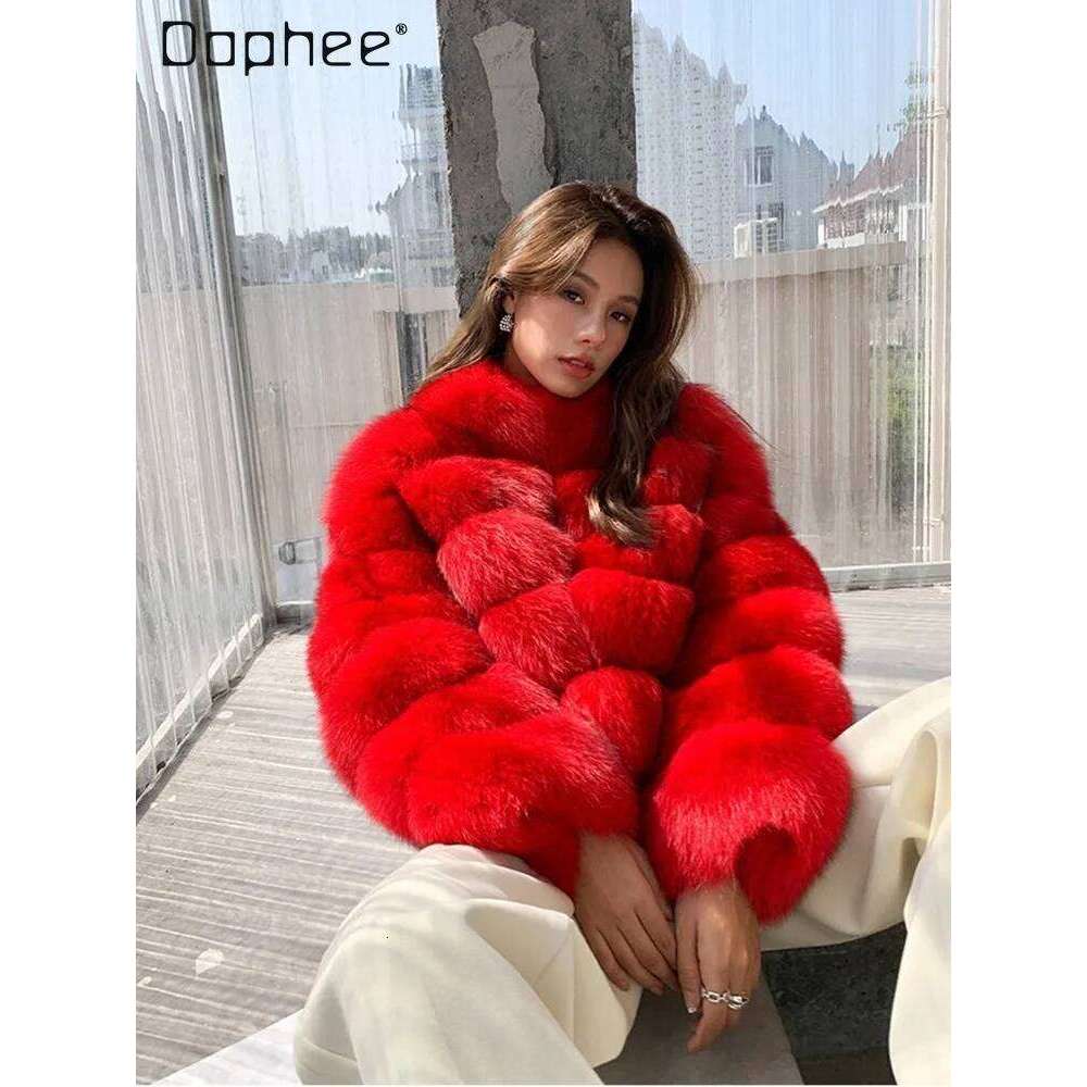 High-end Temperament Plush Women Fashion Imitation Fox Short Integrated Jacket Trend Hot Girl Faux Fur Coat