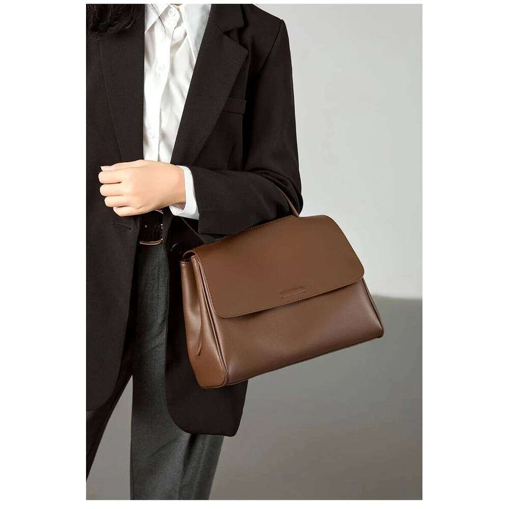 Designer Bags 2025 Women's Cow Genuine Leather Shoulder Ladies High Quality Casual Totes Messenger Bag Female Handbags Designer Bags Luxury Bag