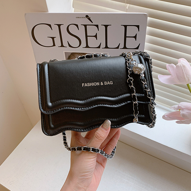 designer 2025 Summer New Fashion Chain Bag Single Shoulder Crossbody Underarm Small Square Bag Women's Bag Supports Wholesale and Mixed Orders