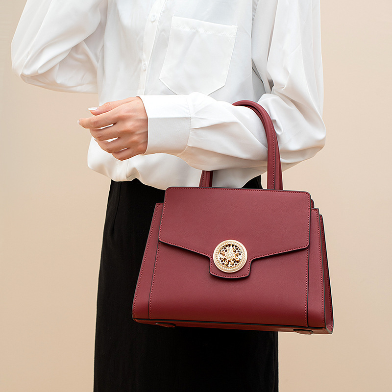 Free shipping Red Mom Bag 2025 Spring Summer New Elegant Middle-aged Luxury Designer bags Women's Handbag Gift Large Capacity Wedding Bag