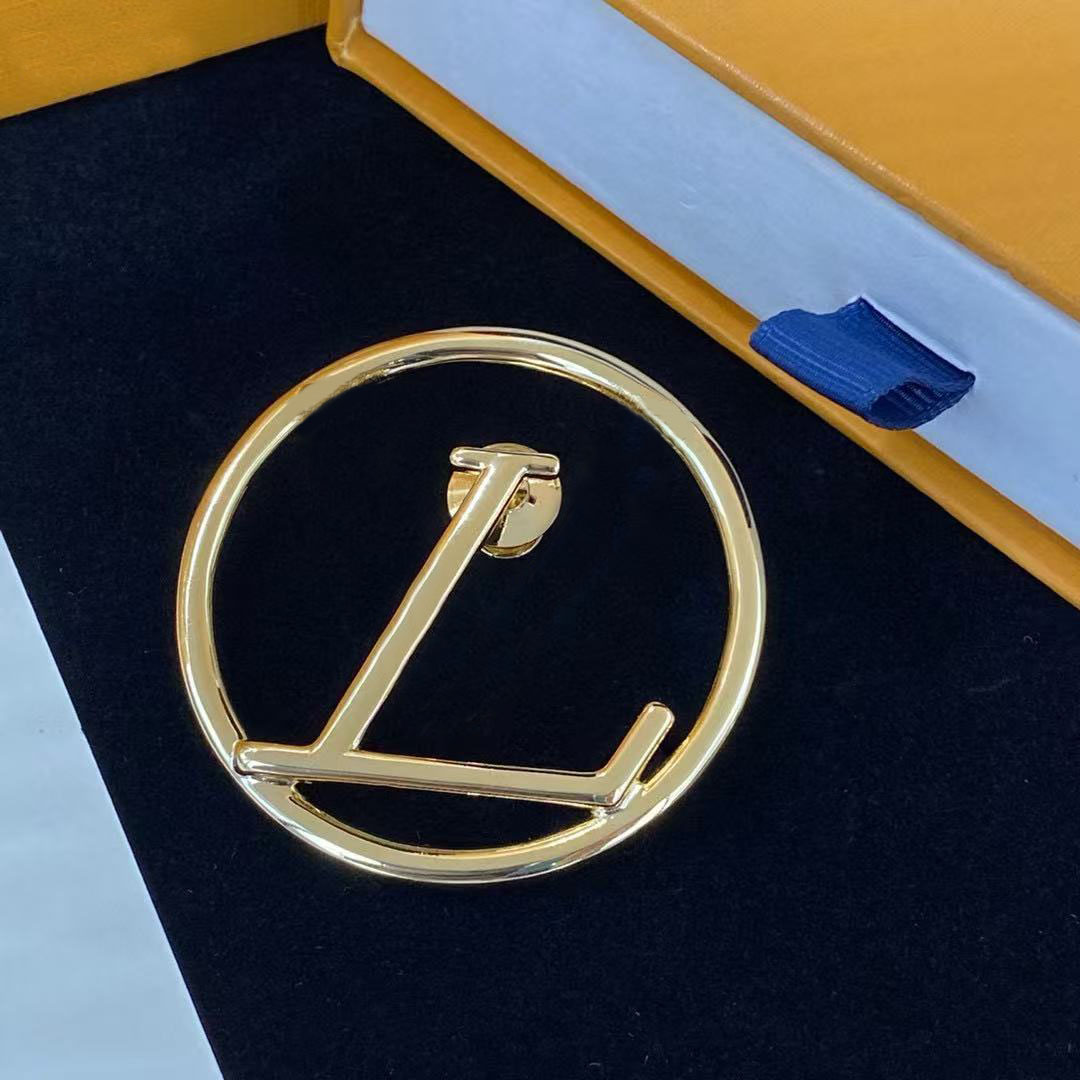 luxury designer round letter brooch women's gold fashion simple gift jewelry