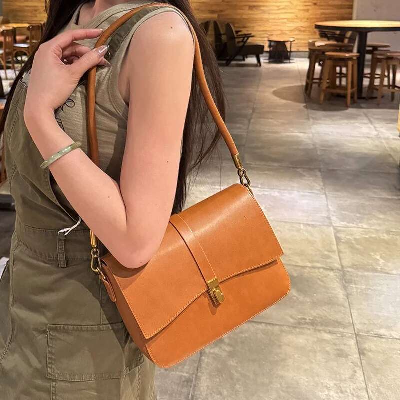 Designer Bags 2025 Women Natural Cow Leather Handbag Ladies High Quality Cowhide Commuter Shoulder Bags Female Designer Retro Crossbody Bag Luxury Bag