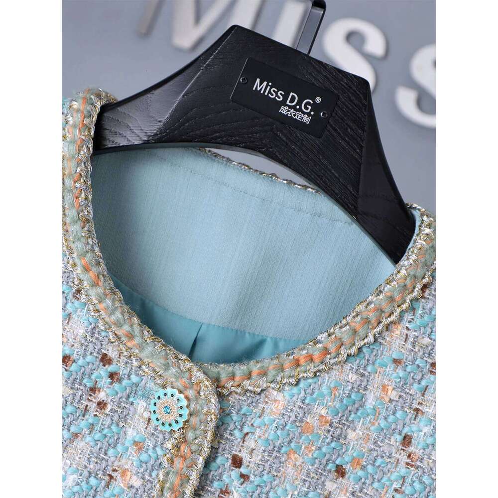 French Elegant Temperament Fashion Suit Round Neck Single-breasted Jacket Top High Waist Slim Skirt Two-piece Sets Women Winter