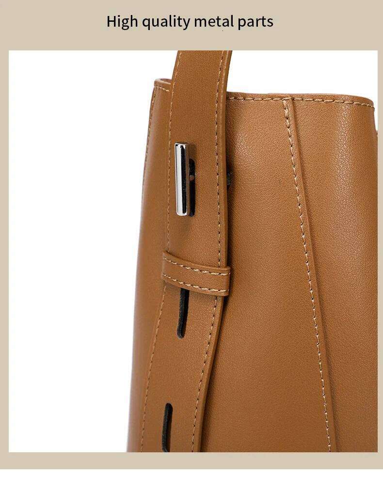 Designer Bags 2025 Women's Cow Genuine Leather Shoulder Bags Ladies Soft Cowhide Fashion Design Bag Female Retro Tote Bucket Handbag Lady Luxury 