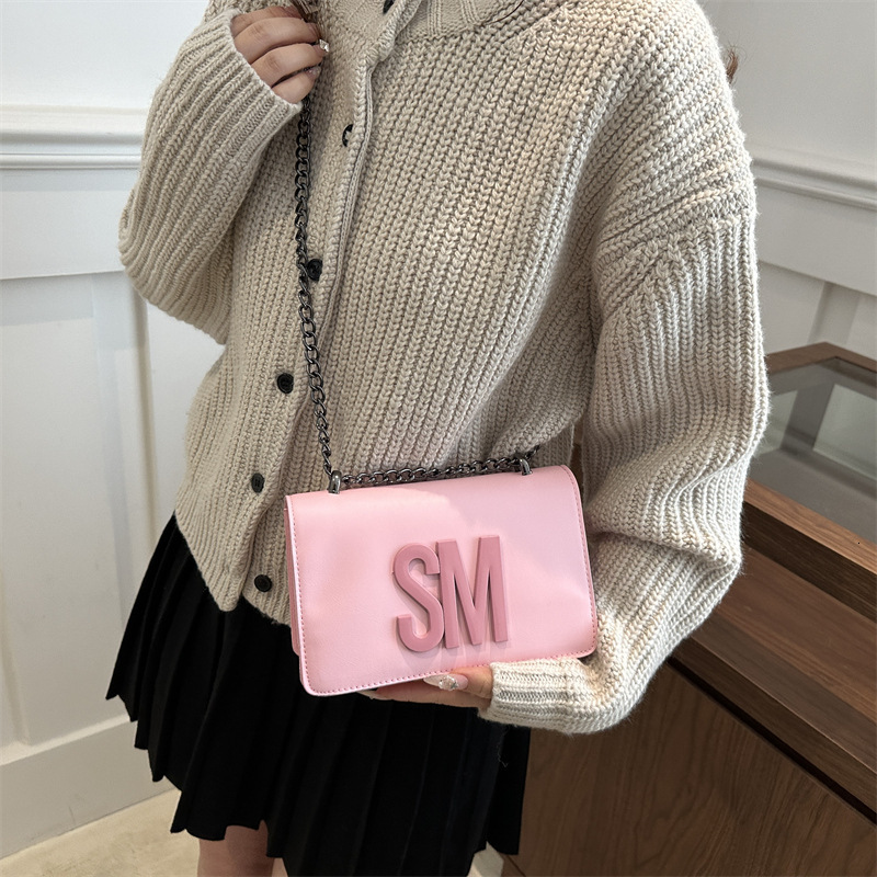 designer Fashion Trend Personality Simple Stylish Spring 2025 Niche Design New Elegant Casual Crossbody Small Square Bag