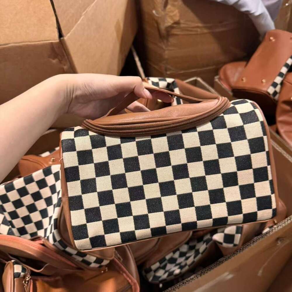 Portable Plaid Fashion Large Capacity Patchwork Toiletry Handheld Zipper Makeup Storage Bag