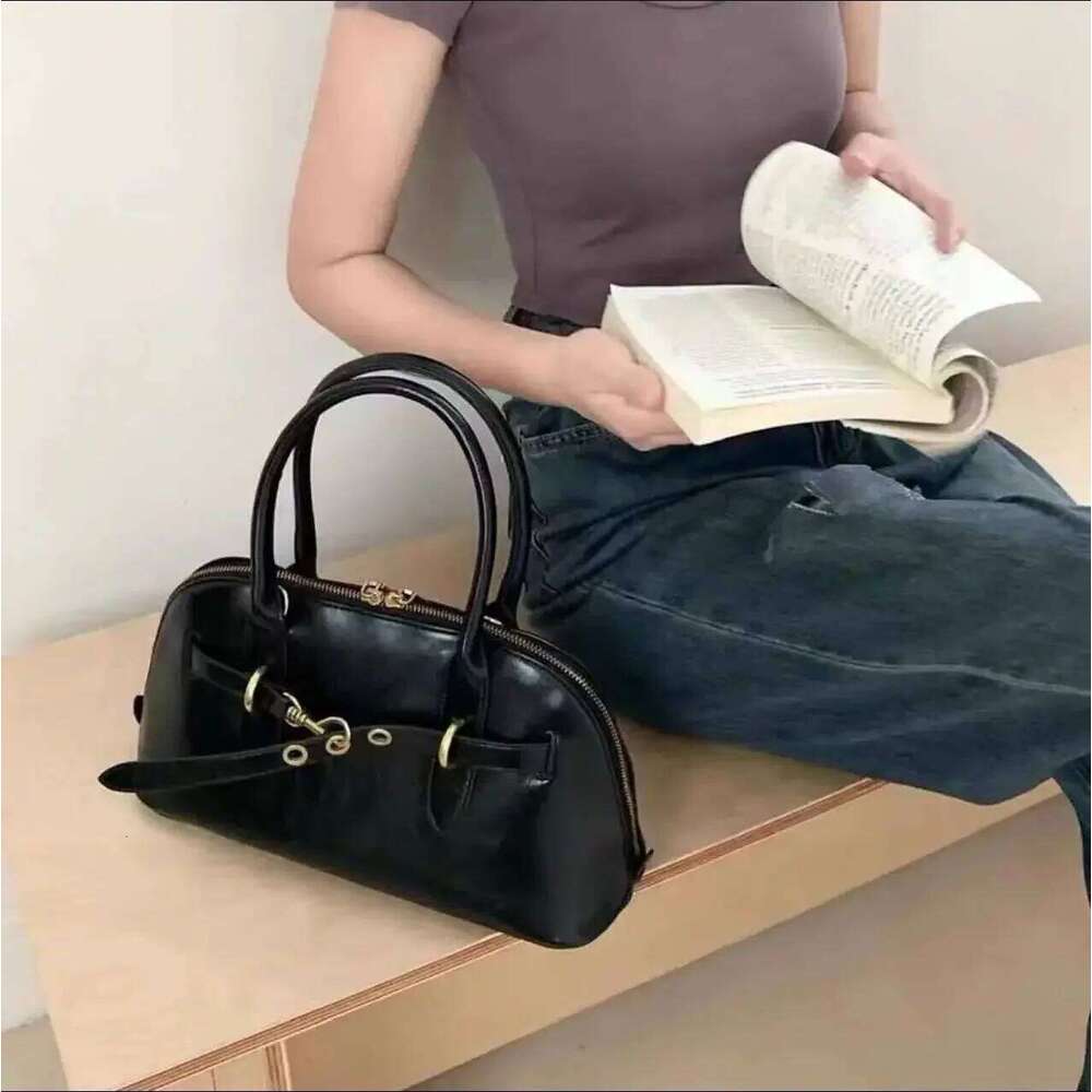 Vintage High-End Feel Cow Leathershell Tote Fashionable Single Shoulder Slant Cross Women's Underarm Bag
