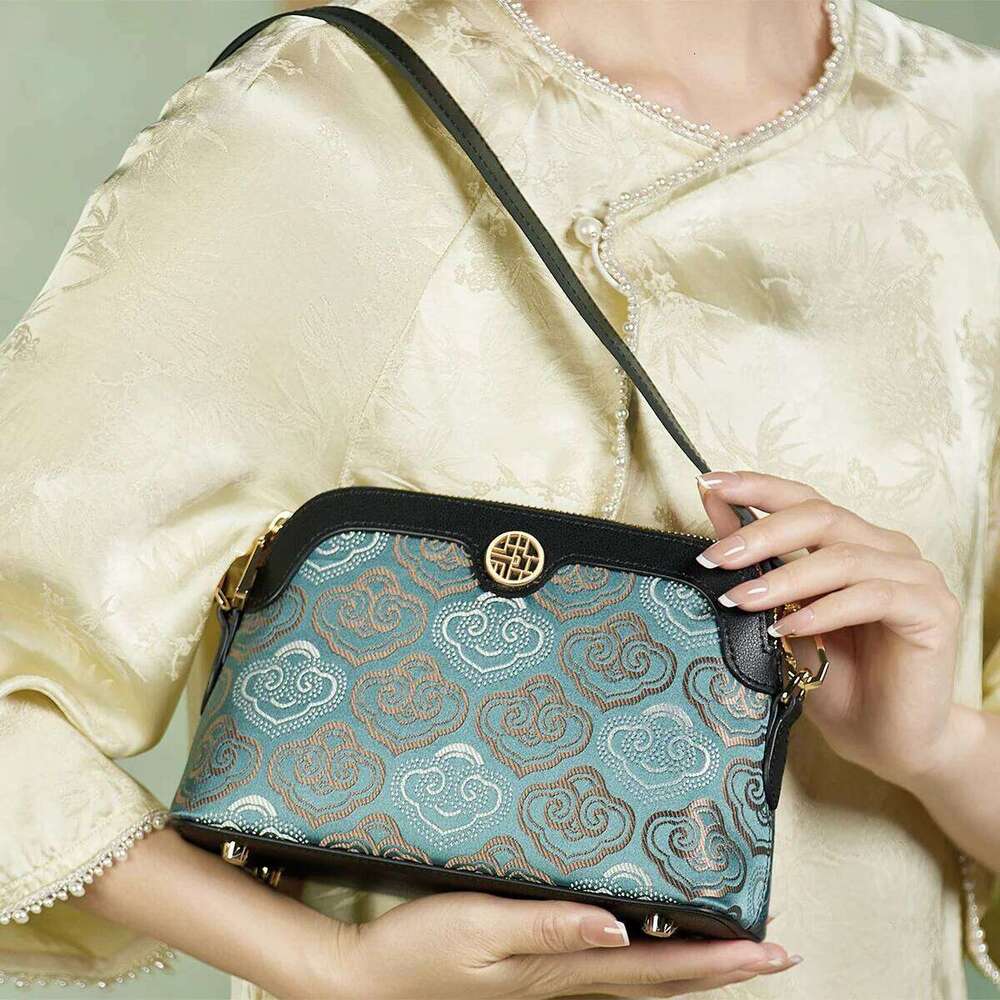 OLOEY Limited Hot Chinese Style Cow Leather Women Messenger Bag Skin Soft Embroidery Crossbody Bags Purses Royal Stylish #SC1600