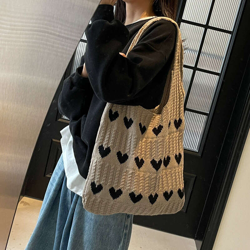 New Knitted Woven Heart-Shaped Women's High-End Exquisite Yarn Handbag Shoulder Shopping Bag B5