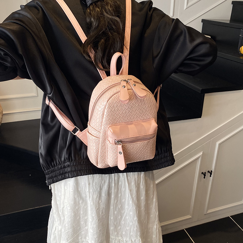 designer Summer Backpack for Women 2025 New Fashion Trendy Small Backpack Elegant Mini Simple Fashion Lightweight Travel Bag