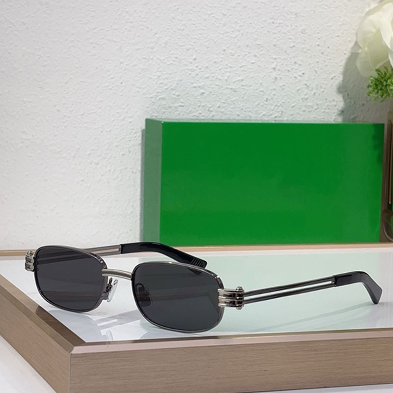 High quality Men Women Designer Sunglasses acetate Protective eyewear retro wear vacation travel 5 color options to choose from with box