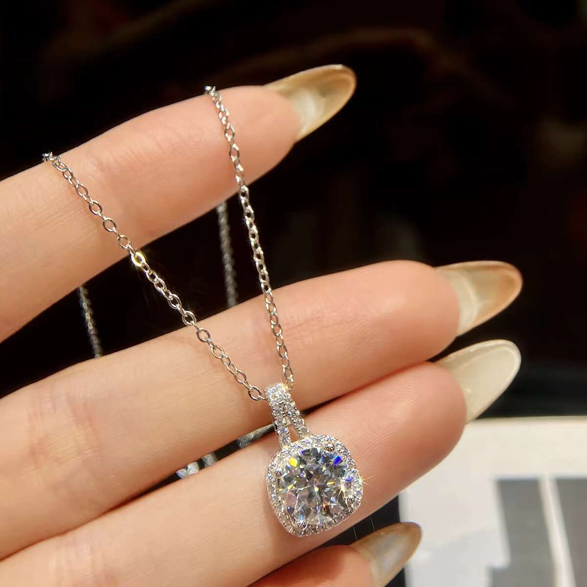 2CT Colored Grey Blue Sapphire Red Pinky Black Green Yellow Blue Moissanite Necklace 925 Sterling Silver Chain Women Jewelry
