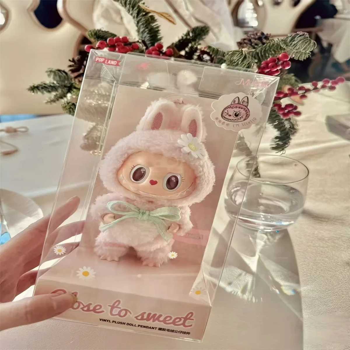 2025 Pink Labubu Mokoko 1st Spring Flower Sweetheart Vinyl Doll Kawaii Backpack Pendant Decoration Doll Amusement Park Limited Edition X2506062