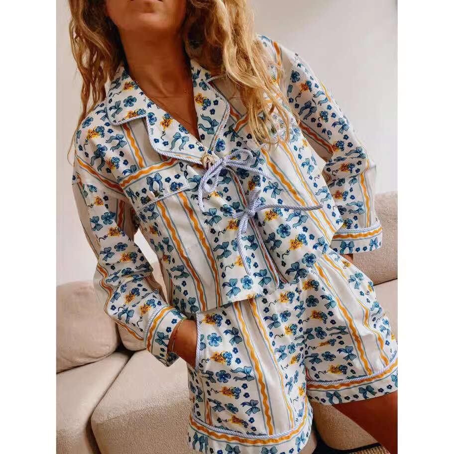 Vertical Striped Fashion Suit For Women Summer New Elegant Slimming Shirt Casual Short B5