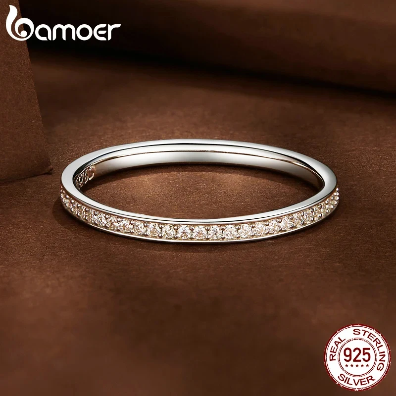 BAMOER Moissanite Wedding Band 925 Sterling Silver Eternity Rings Platinum Plated Lab Created Diamond Stackable Ring for Women Romantic Gift MSR030