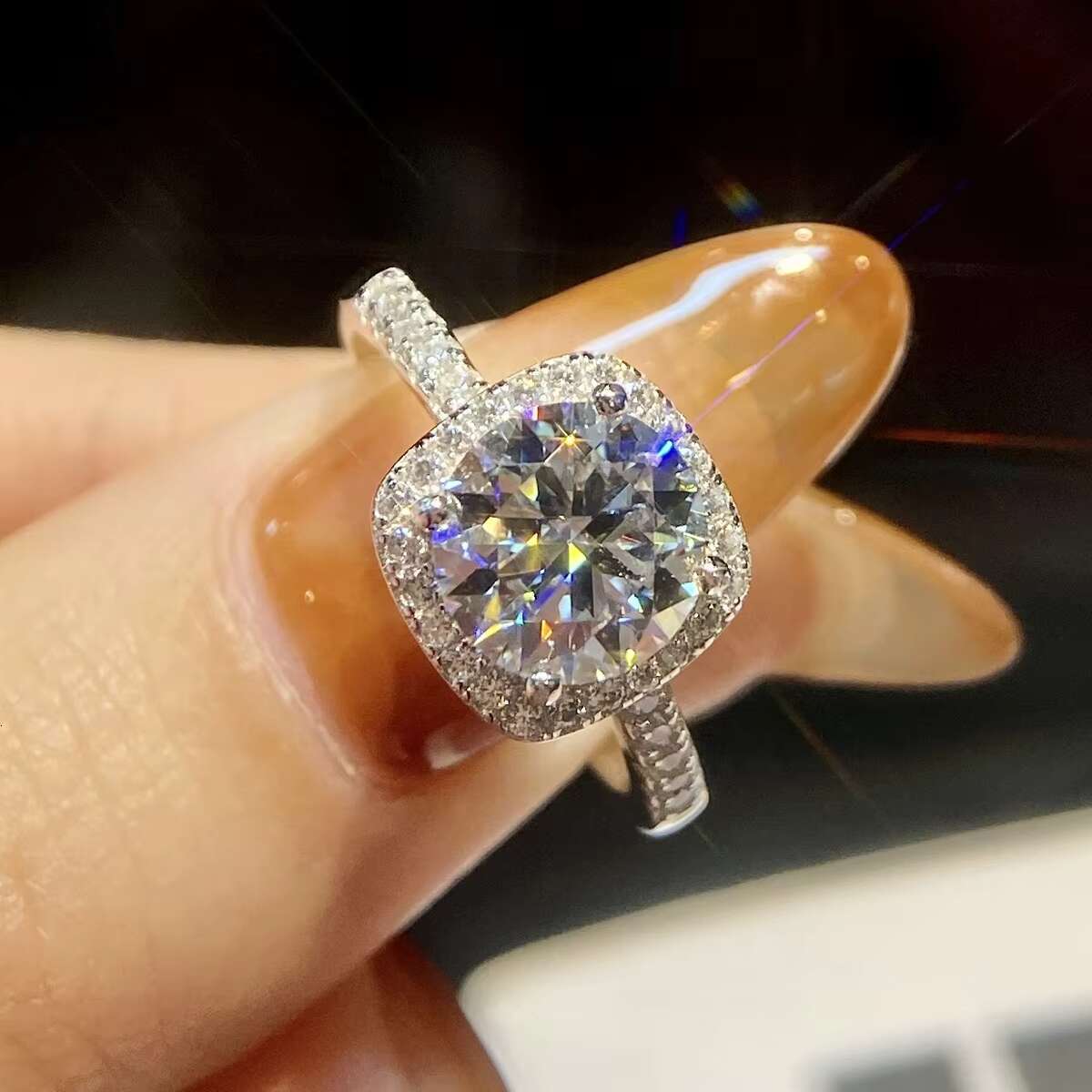 925 Sterling Silver White Gold Plate Gra Certificate VVS 2ct Moissanite Diamond square Ring for Women Wedding Fine Jewelry