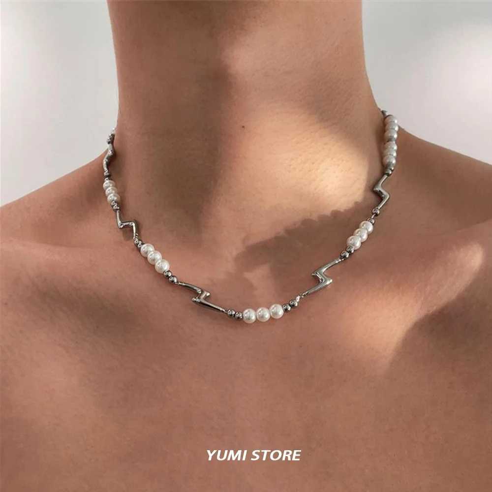 Hip Hop Pearl Splicing Lightning Necklace For Men Women Fashion Irregular Collar Choker Jewelry Unisex Accessories Wholesale Y250605