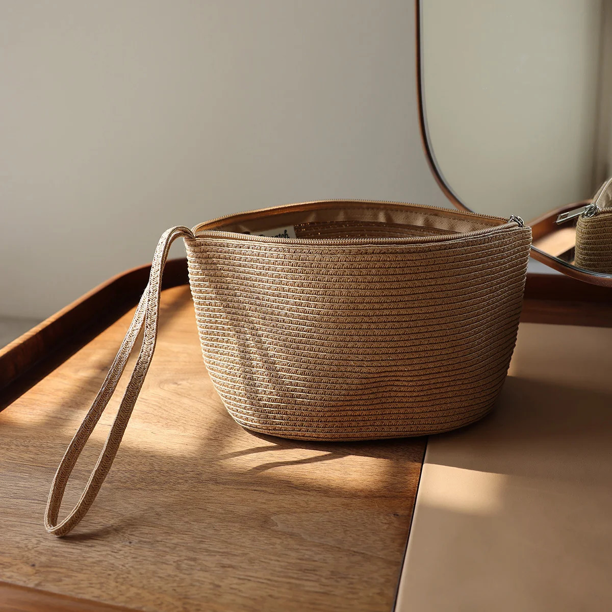 Spring Summer Travel Straw Woven Cosmetic Bag Solid Color Storage Outdoor Portable Casual Beach Hand Bag 250605