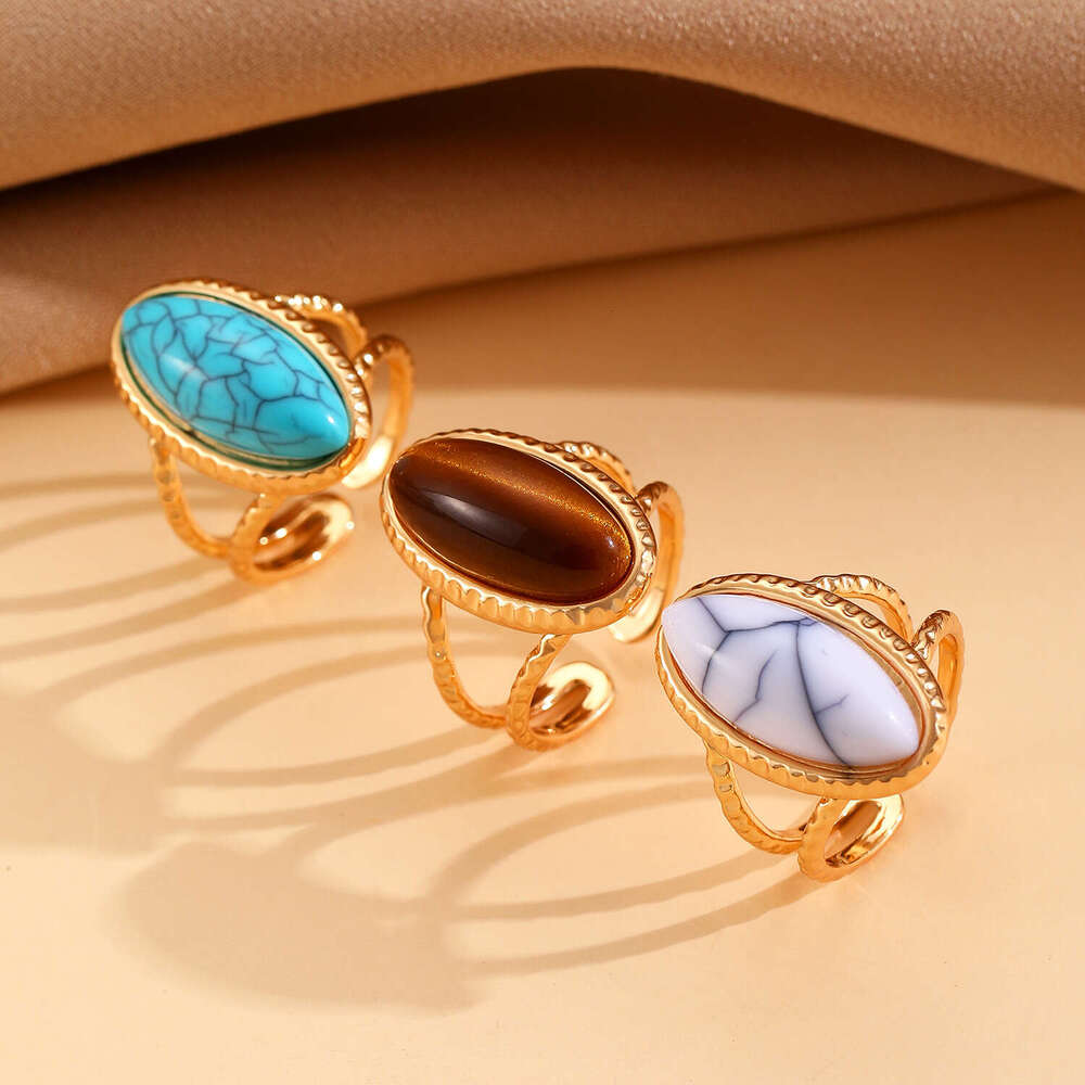 Vintage-Inspired Handcrafted Tiger's Eye Gemstone Ring with Unique Design