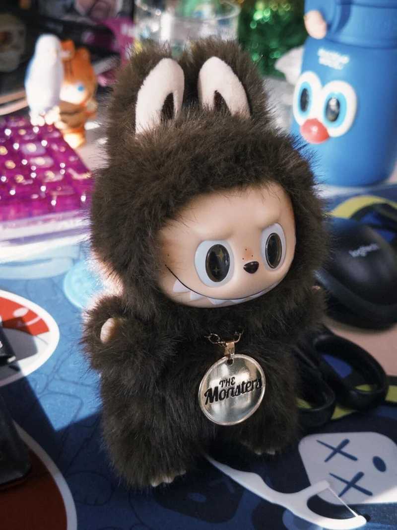 Zimomo Archangel Labubu Vinyl Plush Blind Box Bag Pendant Brown Angel Doll Cherish Collectibles ChildrenS Birthday Gift X250606 L250705CMQG