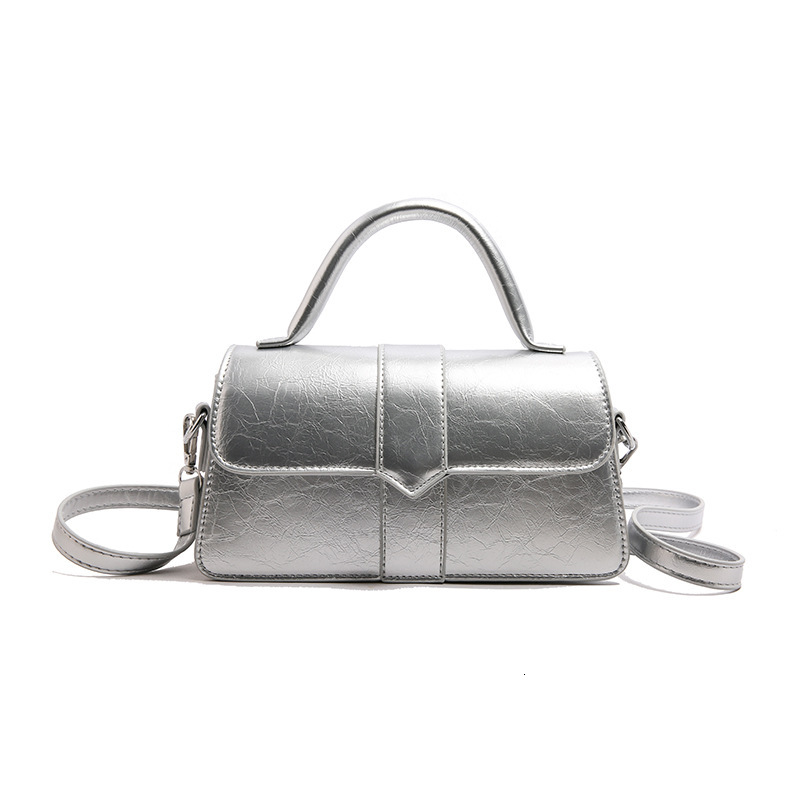 designer High-end Niche Design Bag for Women 2025 New Autumn Shoulder Crossbody Bag Versatile Retro Handbag Small Square Bag