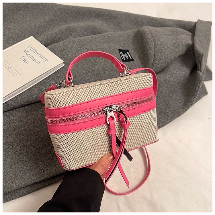 designer Fashion Single Shoulder Trendy Bag 2025 Spring New Trend Niche Design Simple Crossbody Commuter Small Square Bag