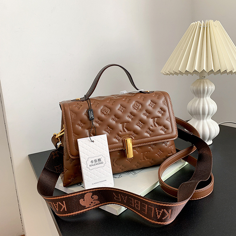 Free Shipping Designer Bag Niche Design Temperament Handbag 2025New Trendy And Versatile Texture Indentation Crossbody Large Capacity Women's Bag