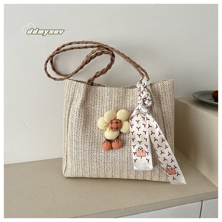 Niche Woven Bucket 2024 New Model Class and Commute, Large Capacity Vacation Shoulder Straw Bag for Women ddmynov