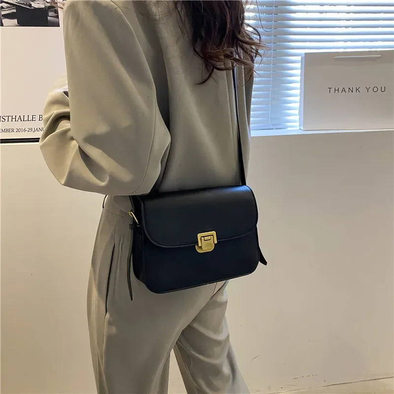 Womens Shoulder Bag Handbag Messenger Bag Preppy Style Female Vintage Envelope Bag High Quality Briefcase 250605