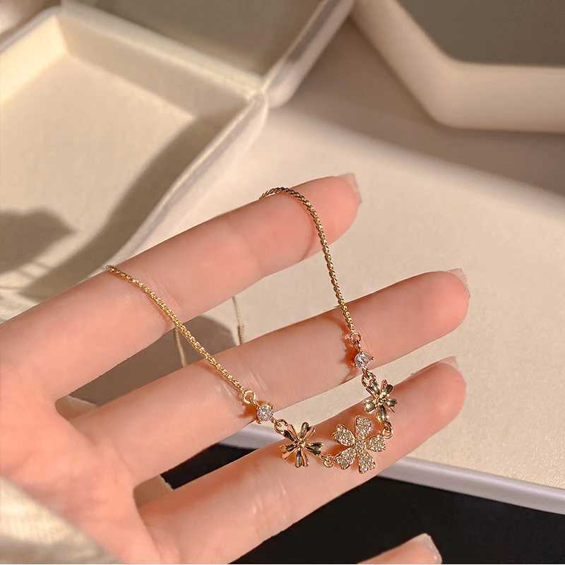 Opal Flower Adjustable Gold Color Bracelets For Women Small Delicate Full of Rhinestone Bracelets Wedding Jewelry Party Gift W250606