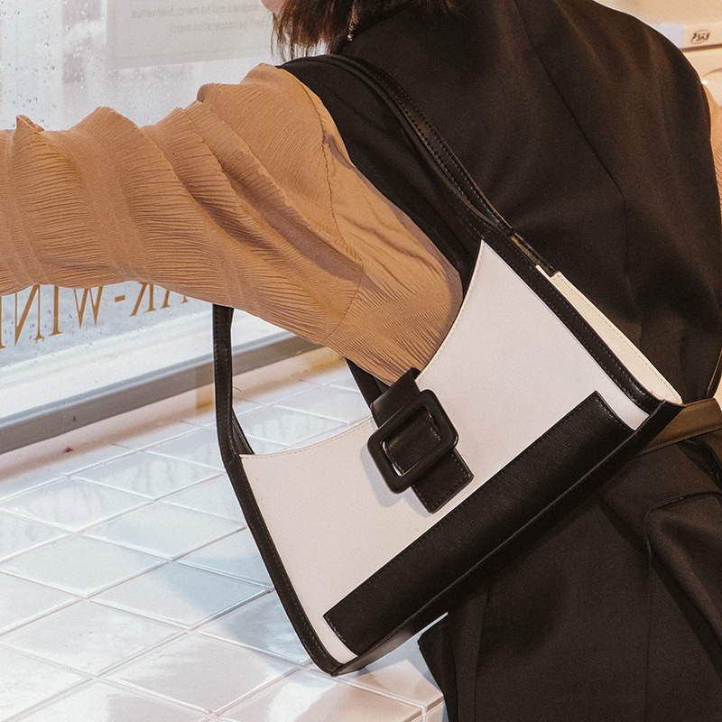 Free shipping Underarm Bag for Women Summer New Handbag Niche Luxury Color Designer bags Block Baguette Bag Fashion Simple Shoulder Crescent Bag