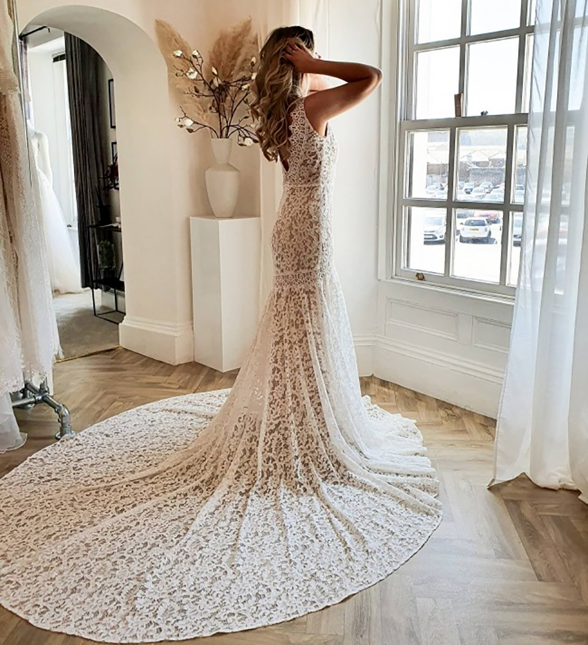 French Lace Boho Mermaid Wedding Dresses Chapel Train Deep V Bridal Gowns Backless Bride Dresses Second Birthday Engagement Party Dresses