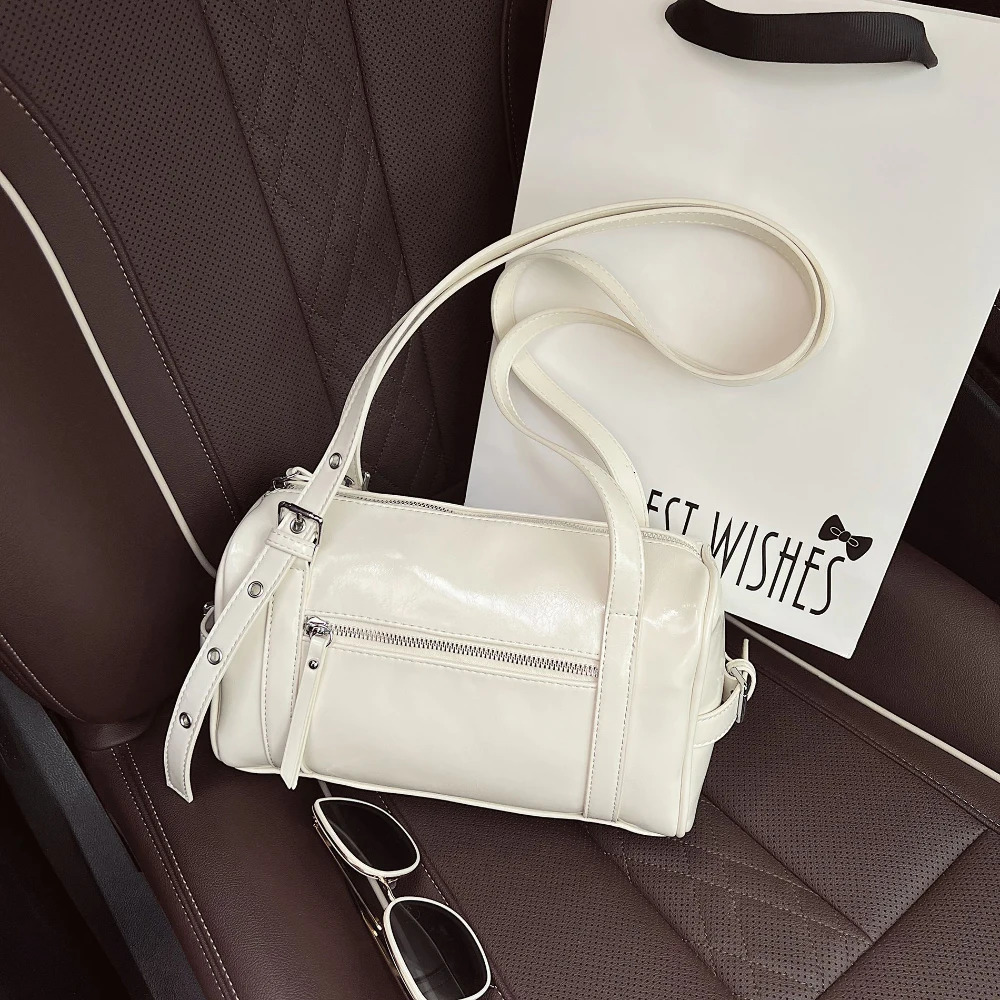 Spring Summer Glossy PU One Shoulder Bags Women Korean Ins Delicate Zipper Handbags High Grade Daily Commute Packs 250605