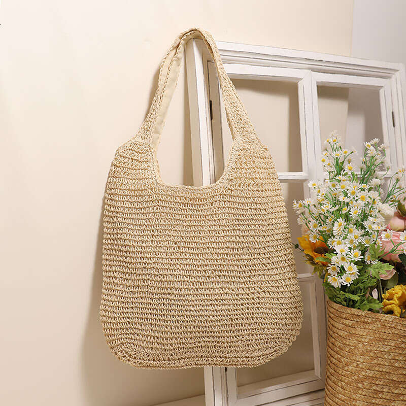 New Large Capacity Single Shoulder Simple Straw Woven Vacation Beach Casual Women's Bag B5
