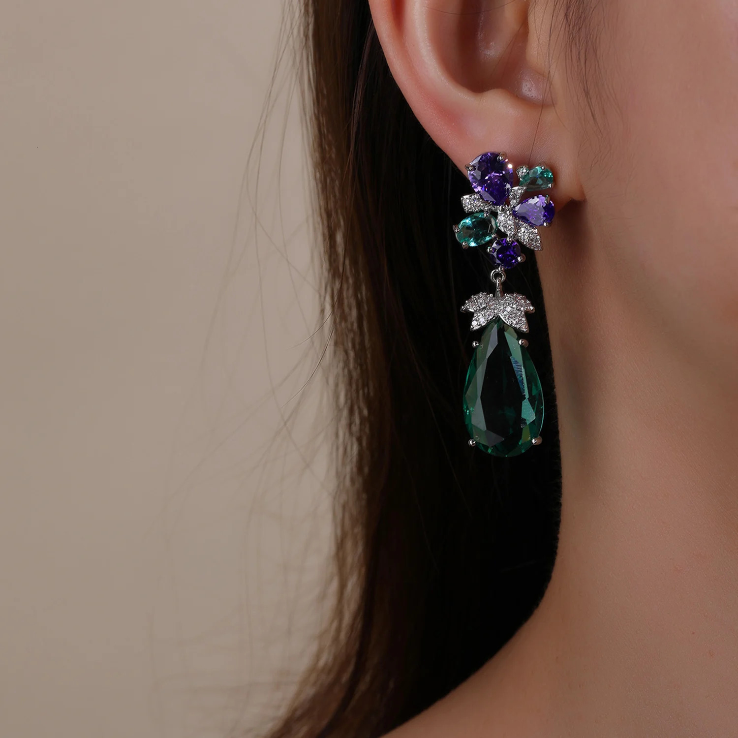 Long Water Drop Crystal Cubic Zirconia Leaf Dangle Drop Earrings for Women Wedding Party Dress Jewelry CE12115 250605