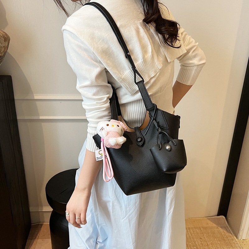 designer Minimalist Stylish Korean Style Lychee Pattern Basket Bag Spring Summer New Versatile Commuter Style Solid Color Crossbody Mother-Daughter Ba