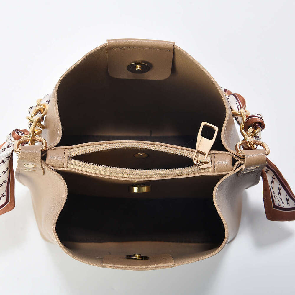 Bucket Texture Women's Fashion Crossbody Niche Chain Handbag Taizhou Bag Bags