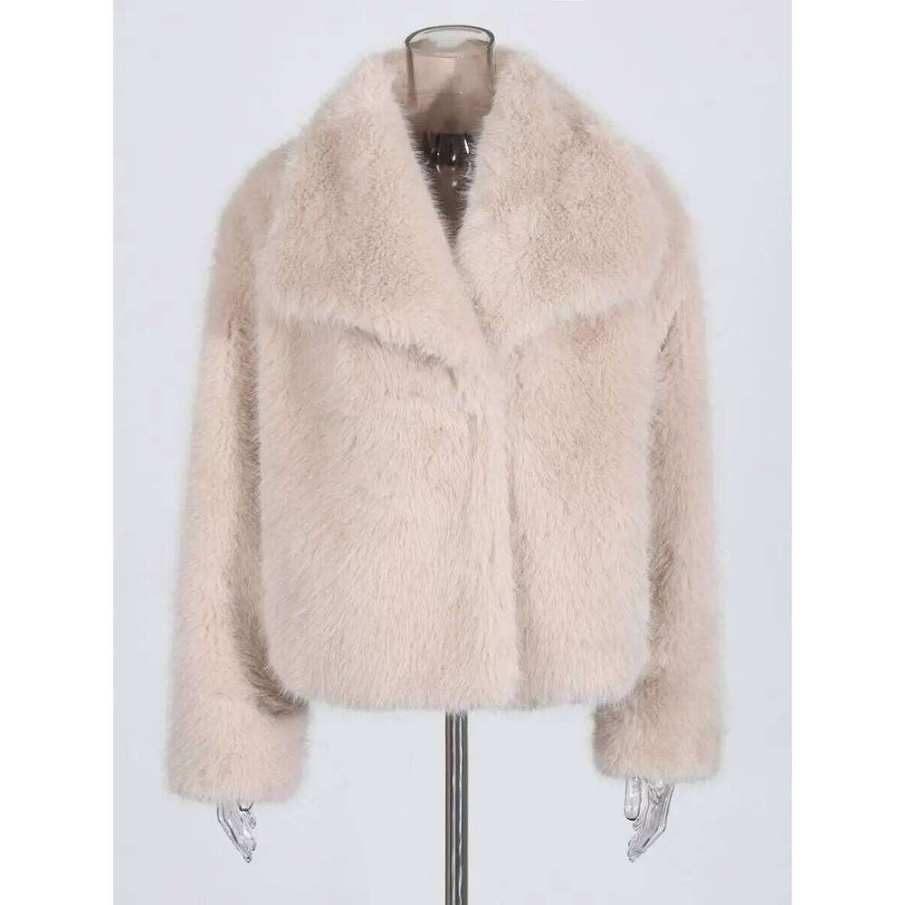 Solid Spliced Fur Coat For Women Lapel Long Sleeves Patchwork Pocket Temperament Style Outwear Female Winter New