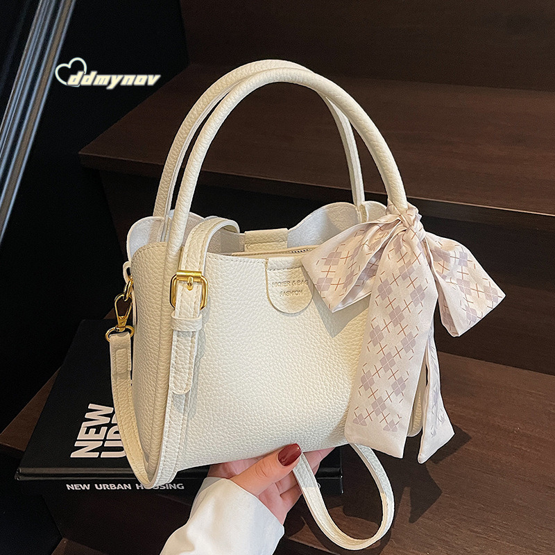 Trendy This Year 2025 New Fashion Korean and Japanese Style Small for Women Simple Bucket Shoulder Bags Crossbody Handbags ddmynov