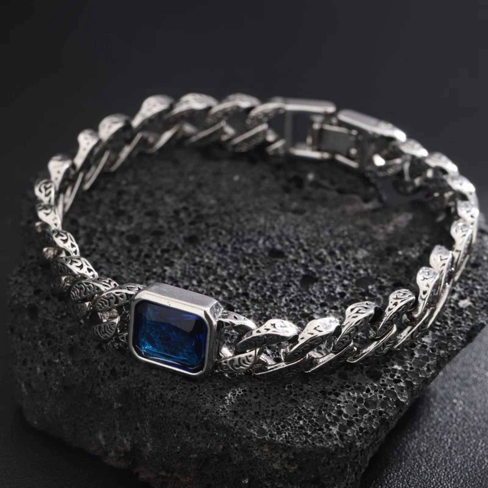 Chunky Cuban Chain Bracelets for Men Boys Embossed Stainless Steel Chain Link Wristband with Blue Stone Retro Jewelry Gift W250606