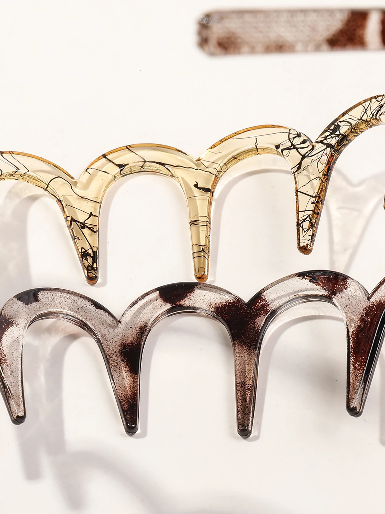 5pcs Multicolor Hairbands for Women GirlsNon-Slip Zig Zag HeadbandsTeeth Comb Hair HoopDaily UseYoga Spa Parties 250529