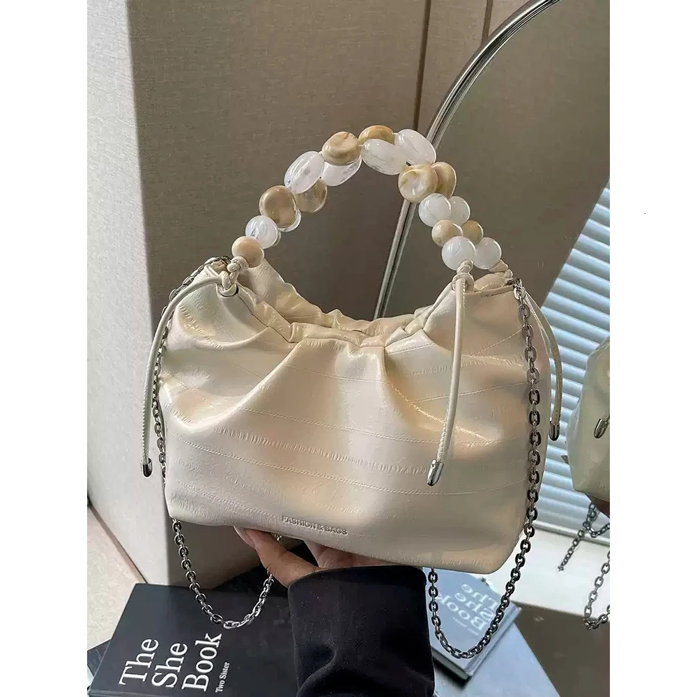 Spring Fashion Handbags Women High-Grade Delicate Texture All-Matched Crossbody Bag Chic Buckle Daily Commute Shoulder Bags 250605